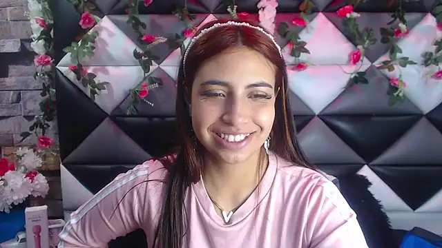 Snapshot of Tammy_Blackk chatting on 02/08/25, 12:39 Tammy Blackk online show from 02/08/25, 12:39