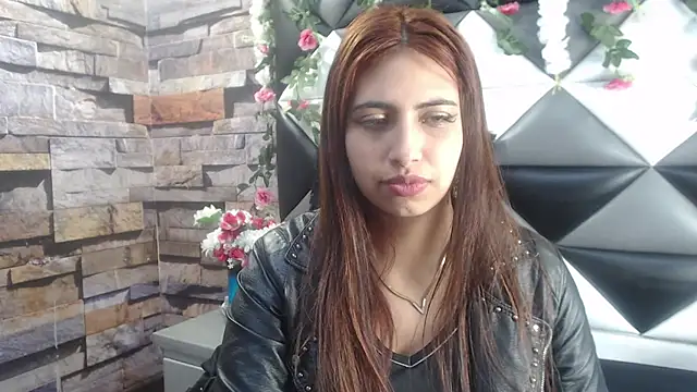 Snapshot of Tammy_Blackk chatting on 02/14/25, 02:33 Tammy Blackk online show from 02/14/25, 02:33