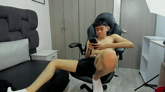 Yef Thin online show from 01/08/25, 05:05