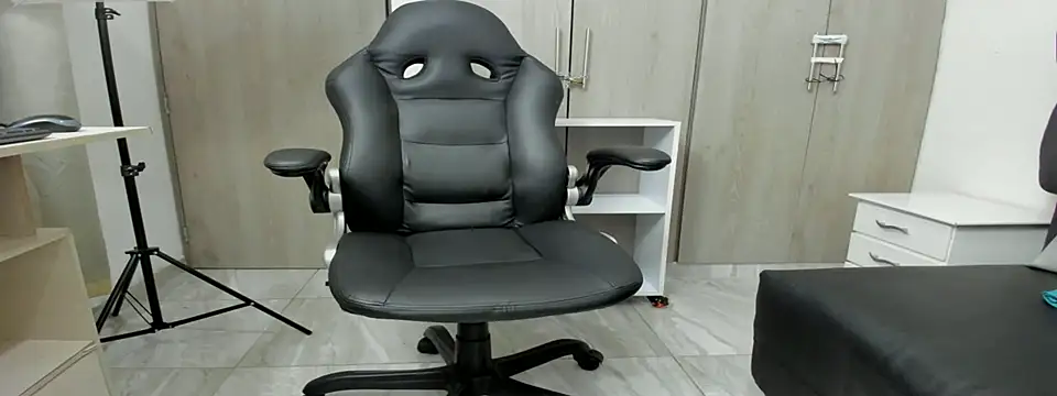 Yef Thin online show from 01/19/25, 07:57