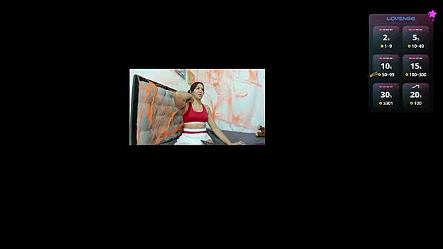 emi henao online show from 10/29/25, 12:29