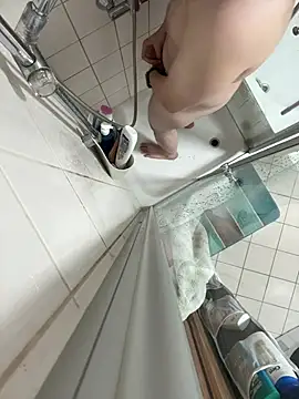 kareem0010 online show from 02/08/25, 06:33