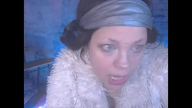 Snapshot of iva_spirit chatting on 01/24/25, 02:49 iva spirit online show from 01/24/25, 02:49