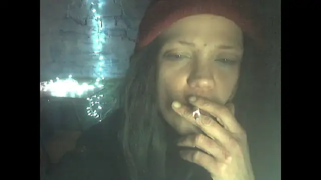 Snapshot of iva_spirit chatting on 02/04/25, 07:44 iva spirit online show from 02/04/25, 07:44