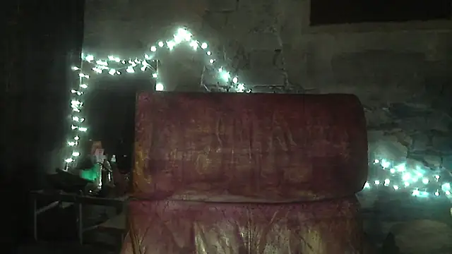 Snapshot of iva_spirit chatting on 02/06/25, 05:46 iva spirit online show from 02/06/25, 05:46