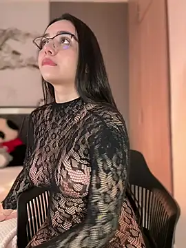 Snapshot of Pink_Jazmin chatting on 03/27/26, 12:38 Pink Jazmin online show from 03/27/26, 12:38