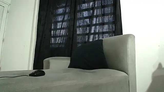 Aangelhot online show from 12/24/24, 10:49