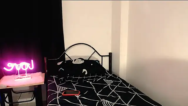 Snapshot of Nathalie_Heartxoxo69 chatting on 02/07/26, 06:55 Nathalie Heartxoxo69 online show from 02/07/26, 06:55