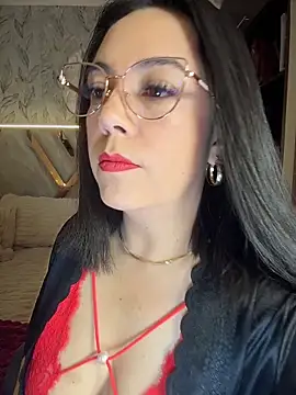 Snapshot of Bella_fournier chatting on 03/20/26, 12:48 Bella fournier online show from 03/20/26, 12:48