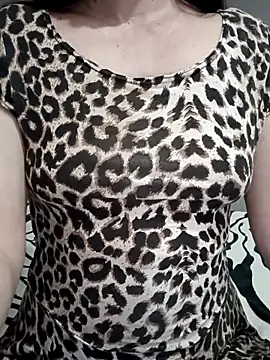 Snapshot of NEW_CRYSTAL chatting on 03/27/26, 08:26 NEW CRYSTAL online show from 03/27/26, 08:26