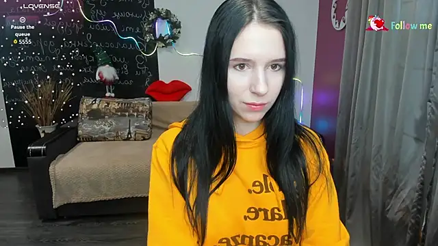 Snapshot of KarolinaBlacks chatting on 01/08/26, 06:48 KarolinaBlacks online show from 01/08/26, 06:48