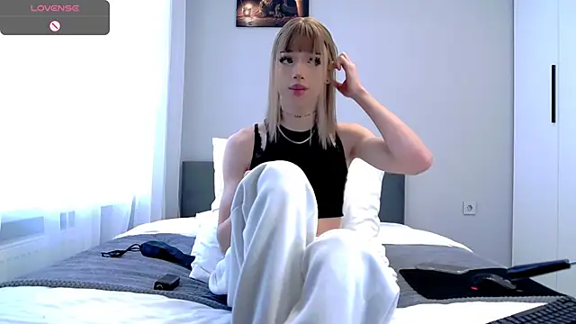 Dasha M online show from 02/09/25, 09:16