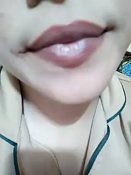 Anki-doll online show from 02/07/25, 12:39