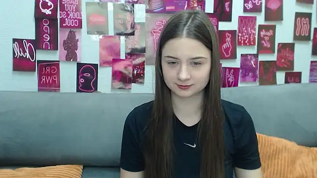 MilanaRoza online show from 03/28/26, 06:13