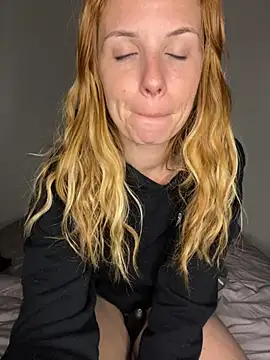 Snapshot of Redhairedteacher chatting on 03/13/26, 12:28 Redhairedteacher online show from 03/13/26, 12:28