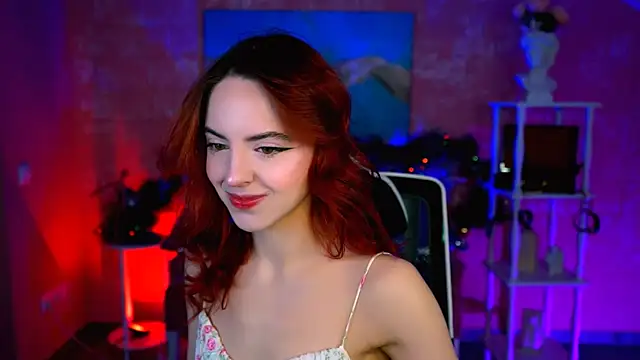 Snapshot of evanellson chatting on 12/18/25, 09:59 evanellson online show from 12/18/25, 09:59