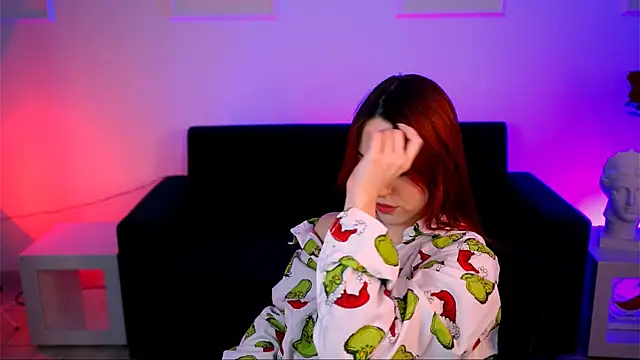 Snapshot of evanellson chatting on 12/20/25, 06:37 evanellson online show from 12/20/25, 06:37