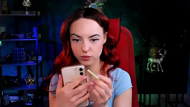 Snapshot of evanellson chatting on 02/11/26, 08:30 evanellson online show from 02/11/26, 08:30