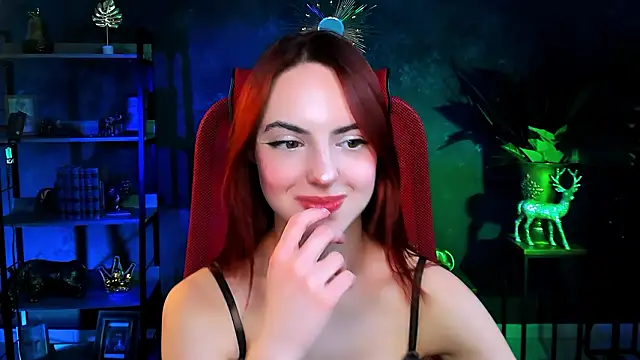 Snapshot of evanellson chatting on 02/15/26, 02:36 evanellson online show from 02/15/26, 02:36