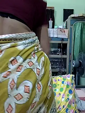 yoursweety09 online show from 10/29/25, 02:03