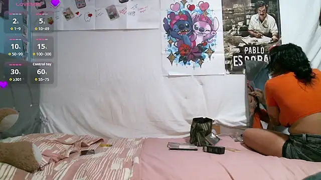 Snapshot of pamelaykamila chatting on 03/27/26, 04:18 pamelaykamila online show from 03/27/26, 04:18