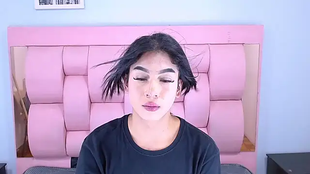 Snapshot of Eban_Dustan chatting on 09/24/25, 11:35 Eban Dustan online show from 09/24/25, 11:35