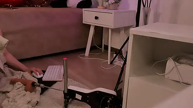 Snapshot of Alisia_Mars chatting on 02/01/25, 08:50 Alisia Mars online show from 02/01/25, 08:50