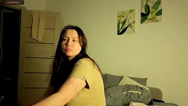 Snapshot of Alisia_Mars chatting on 11/05/25, 02:33 Alisia Mars online show from 11/05/25, 02:33