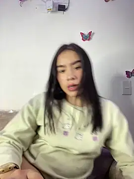 Im Valen Cute online show from 12/23/24, 12:35