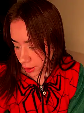 Im Valen Cute online show from 09/21/25, 04:58