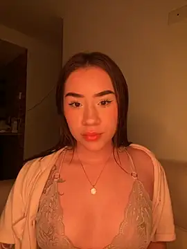 Im Valen Cute online show from 09/28/25, 05:57