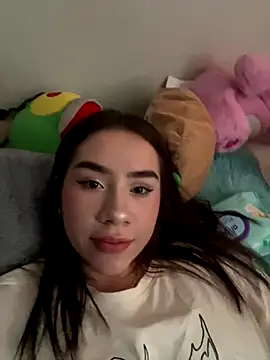 Im Valen Cute online show from 10/26/25, 10:25