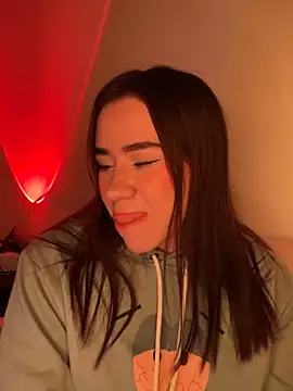 Im Valen Cute online show from 11/13/25, 03:27