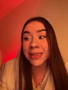 Im Valen Cute online show from 11/25/25, 03:39