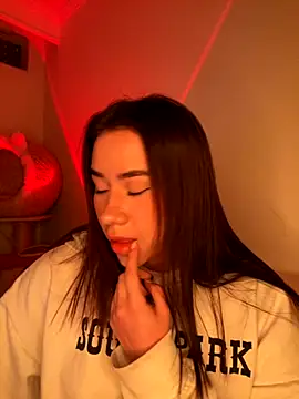 Im Valen Cute online show from 12/02/25, 04:07