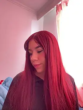Snapshot of Im_Valen_Cute chatting on 07/19/26, 08:45 Im Valen Cute online show from 07/19/26, 08:45