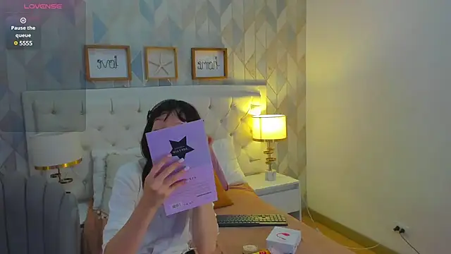 Snapshot of Nastya_Fantasy chatting on 01/03/25, 07:50 Nastya Fantasy online show from 01/03/25, 07:50