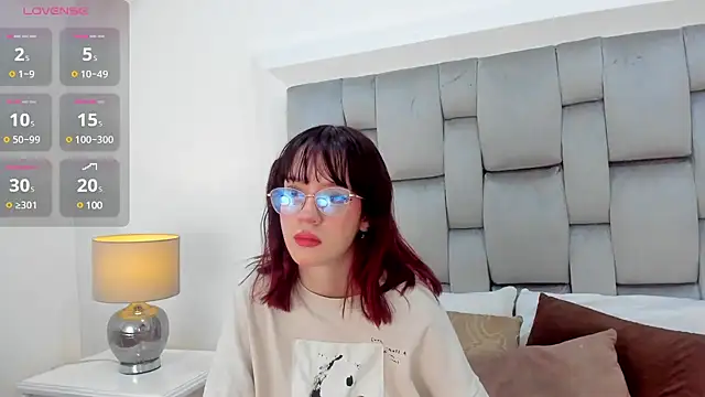 Snapshot of Nastya_Fantasy chatting on 01/23/25, 11:15 Nastya Fantasy online show from 01/23/25, 11:15