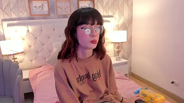 Snapshot of Nastya_Fantasy chatting on 01/27/25, 07:24 Nastya Fantasy online show from 01/27/25, 07:24