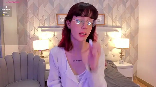 Snapshot of Nastya_Fantasy chatting on 02/20/25, 07:19 Nastya Fantasy online show from 02/20/25, 07:19