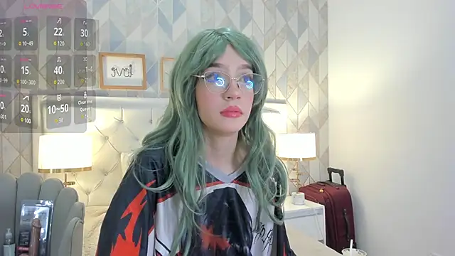 Snapshot of Nastya_Fantasy chatting on 03/06/25, 07:21 Nastya Fantasy online show from 03/06/25, 07:21