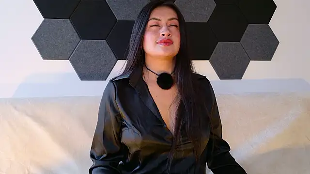 July gh online show from 02/04/26, 08:47