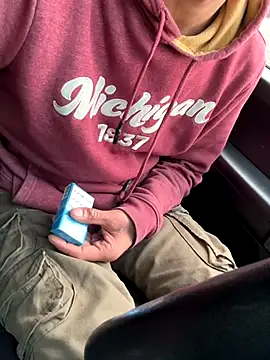 KBD85 online show from 11/05/25, 12:49