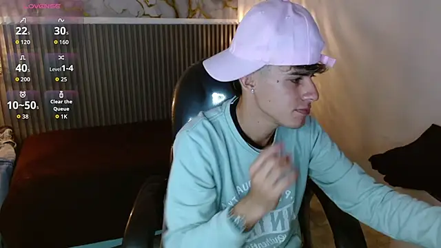 Dyla n18 online show from 09/10/25, 10:54