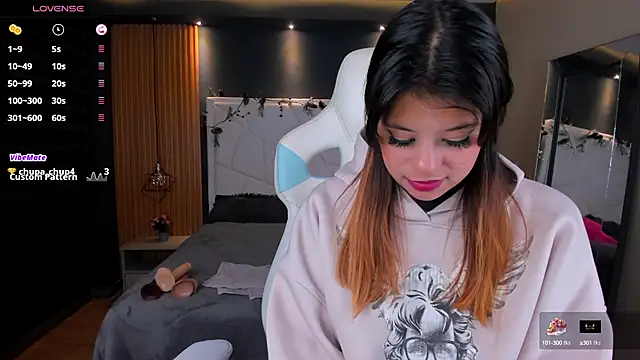 Antonella Torres2 online show from 01/29/25, 03:33