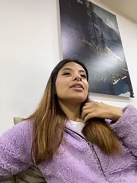 Snapshot of Antonella_Torres2 chatting on 06/10/26, 12:22 Antonella Torres2 online show from 06/10/26, 12:22
