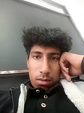 Snapshot of alexander32r chatting on 03/27/26, 07:24 alexander32r online show from 03/27/26, 07:24