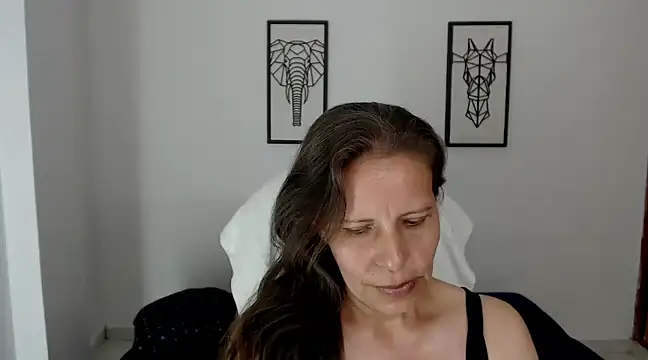 Milf karlye online show from 12/17/24, 07:18