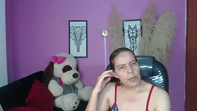 Milf karlye online show from 10/12/25, 02:32