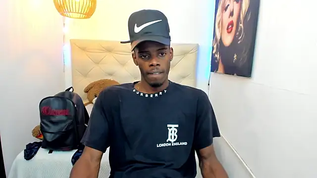 royce ebony online show from 09/18/25, 02:35